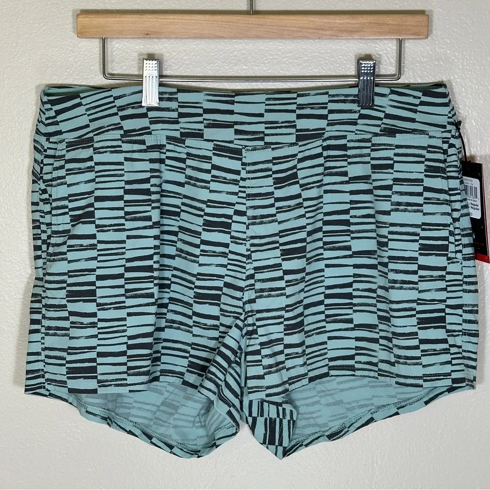 NEW‎ Mountain Hardwear - Women's Dynama Pull-On Short